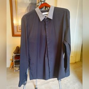 Calvin Klein (XL) extra large SLIM FIT Black shirt with grey collar.